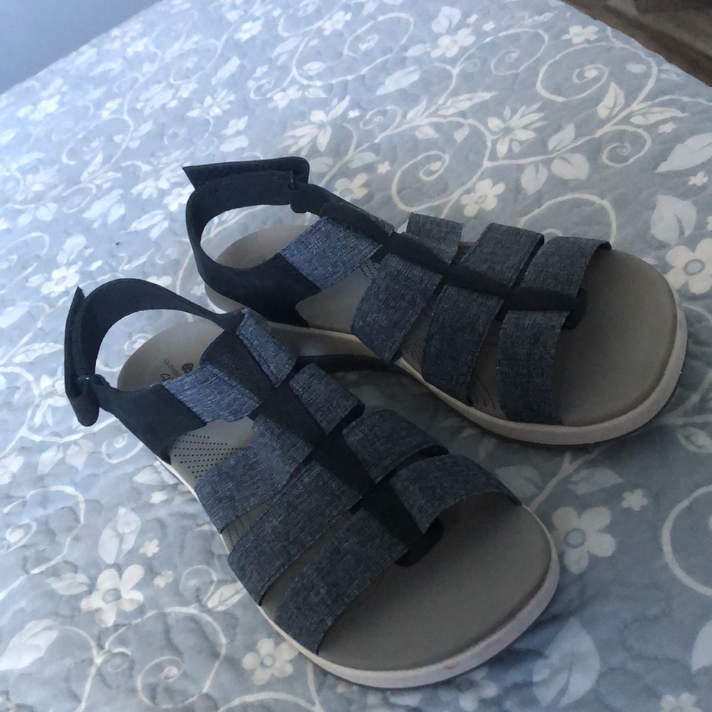 Clarks
Women's Blue Cloudsteppers S Arla Shaylie Platform Sandal Shoes - Picture 2 of 7